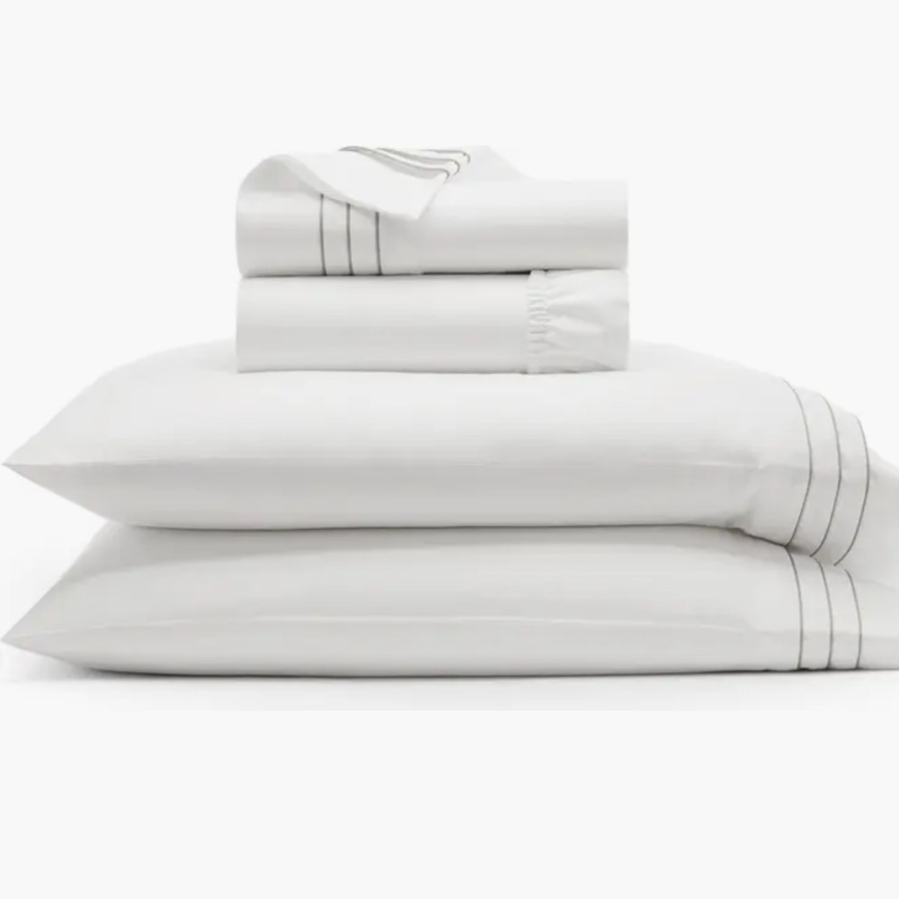 Boll & Branch NWT Signature Triple Pleat Organic Cotton Sheet Set